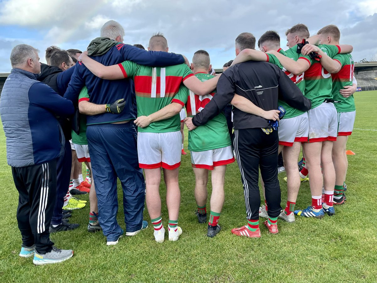 kibgaaclub's tweet photo. 2021 Senior Championship Semi-Final

Full Time Score:

@kibgaaclub: 0-17 (17)
@Lissycasey_GAA : 0-8 (8)

Kilmurry Ibrickane are into the County Final against Eire Og in 2 weeks time 🟩🟥 https://t.co/oWvTxg83WB