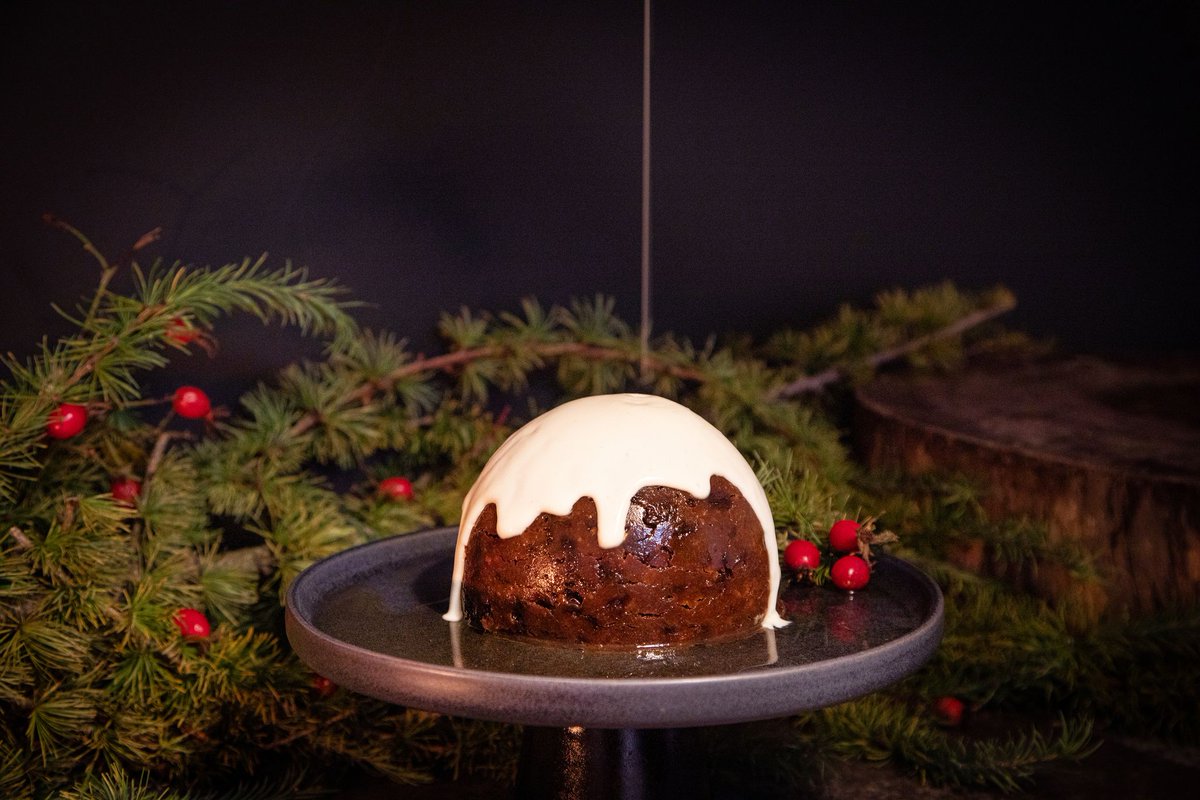 There's only one way to finish of the perfect Christmas and that is with a banging Christmas Pud! 

Email the lovely team via Christmas@sojokitchen.com for more information on our Christmas boxes.

#Christmas #SojoKitchen #Marlow #Festive