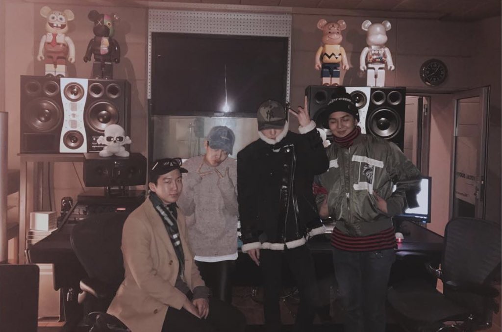 OnlyLookAtMino's tweet photo. #8YearsWithWINNER 💙
#위너는_8년째_예뻤더라 @yg_winnercity @yginnercircle https://t.co/0IonVQKuTK