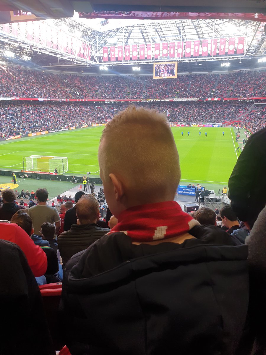 MatthijsBeumer's tweet image. Er zijn mindere potjes denkbaar voor je #ajaxdebuut