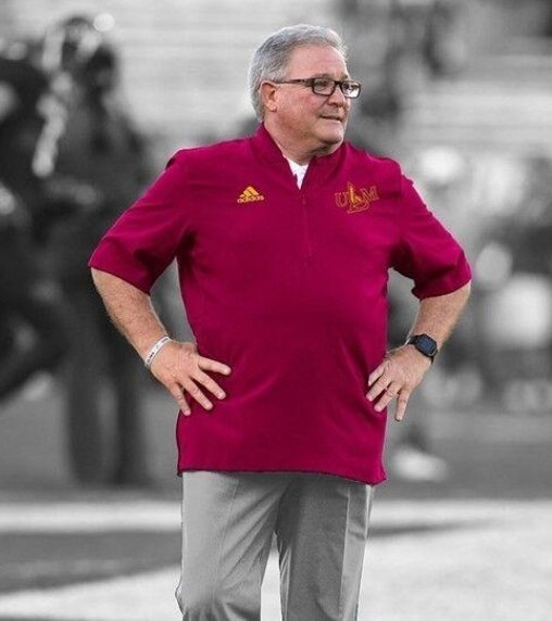 NCAAFNation247's tweet photo. ULM

2020: 0-10
2021: 4-3

• Give Coach Bowden props 👏 https://t.co/RL8HYmHPgc