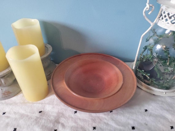 nmoore2322's tweet photo. Hand Turned Makore Bowl https://t.co/YzNIFQilZJ via @EtsySocial #WorldofWoodcraftsCo WorldofWoodcraftsCo #bowl #makore https://t.co/ns8Ed2dGCe
