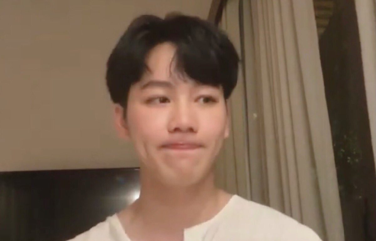 holahaha8's tweet photo. หน้าดื้อมั่กกก อ่ยยหมั่นเข้วน้องวอหยักบู้บี้แจ้ม🥺🍡🤏🏻❕
( @warwanarat #warwanarat ) https://t.co/5W86vSc7yL