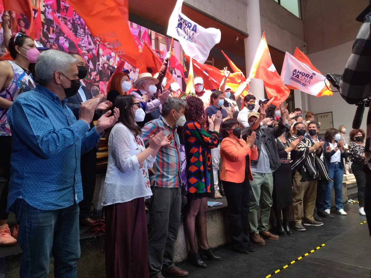 EquipoYasna's tweet photo. Yasna Provoste en lanzamiento de Programa de Gobierno: "Estamos llamados a ser lo que somos: un mundo de paz que quiere impulsar las transformaciones". #AhoraYasna https://t.co/75MafECjFw