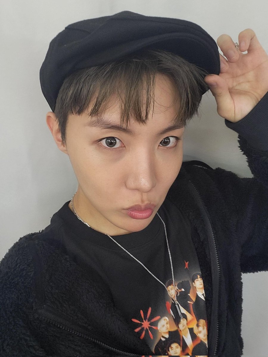 jongseongie0420's tweet photo. i really really really really really really love you<333 https://t.co/g9c5C8dKJi
