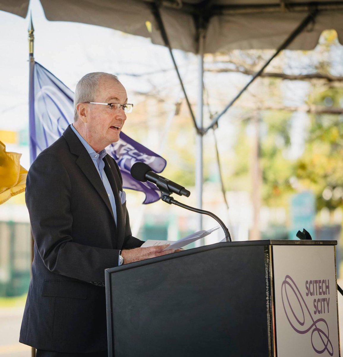 LibertySciCtr's tweet photo. “Everything we need to make New Jersey a leader in innovation and technology...will be right here on this campus. We are breaking ground not just on a campus, but on a whole world of possibilities.” – @PhilMurphyNJ at the SciTech Scity groundbreaking on Friday https://t.co/fZ7Yjhuid3