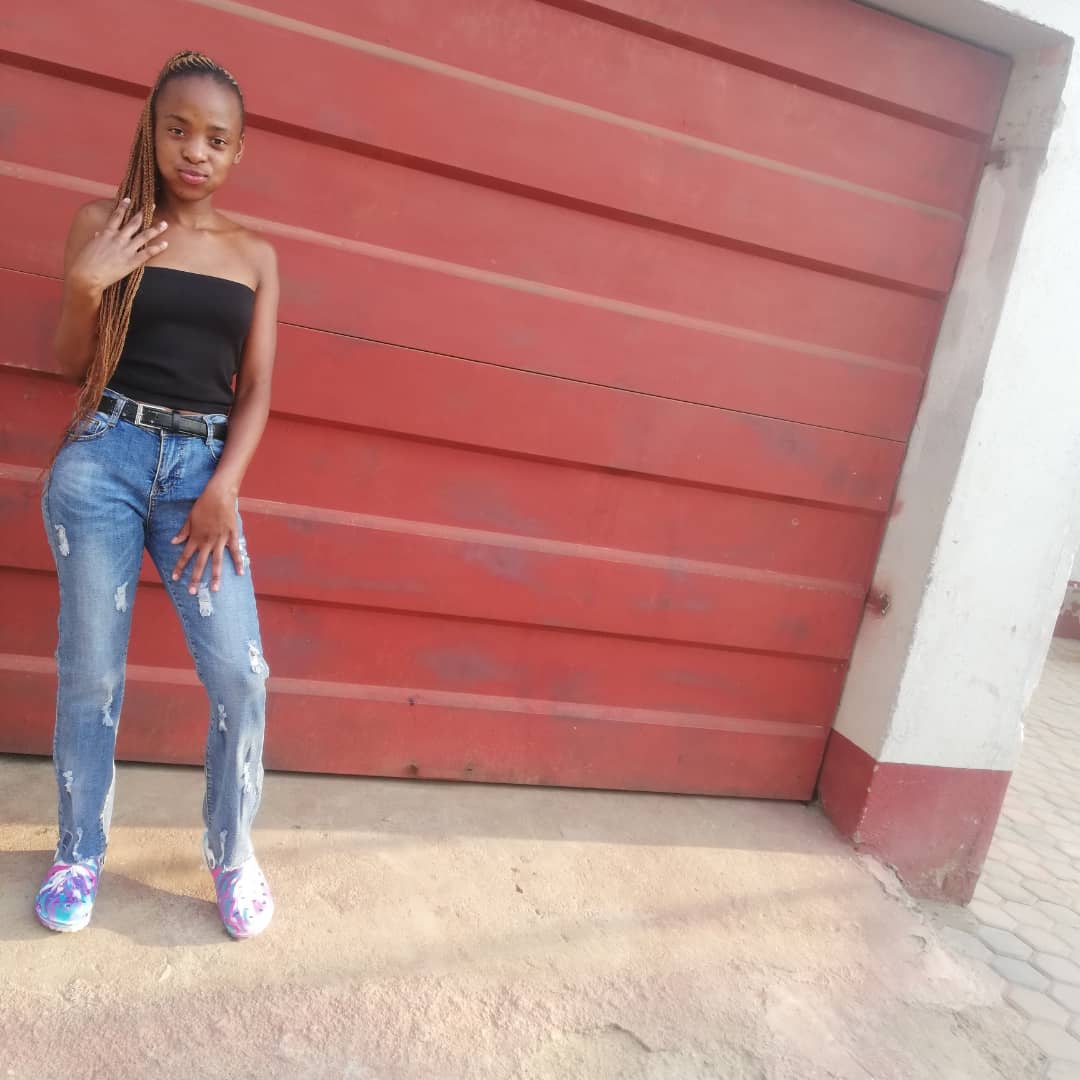 Kimmmy2_0's tweet photo. #NewProfilePic https://t.co/RuFKXgEVpl