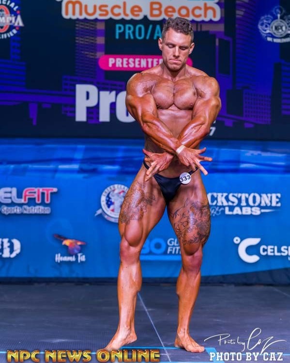 miamusclebeach's tweet photo. What you think, you become. What you feel, you attract. What you imagine, you create.
Congratulations to ig/jtnhrmn for his first place at #MiamiMuscleBeach in the NPC Middleweight Bodybuilding category. 🥇
📸 ig/photobycaz https://t.co/5FWAIM6XXh