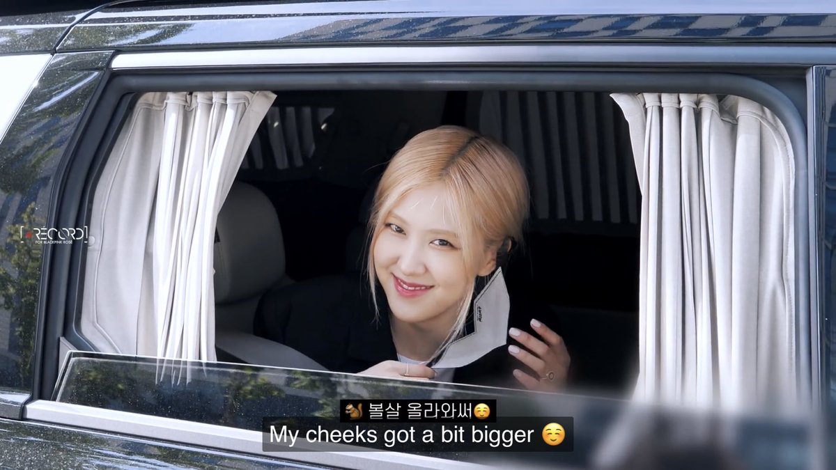 𝙍𝙤𝙨𝙞𝙚 𝙋𝙤𝙨𝙞𝙚🌻 tweet media