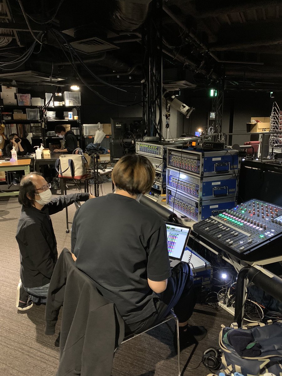 camp036's tweet photo. 浅草花やしきの浅草花劇場
ライブ録音無事終了！😾
オーディエンスの声はまだ聴けないけど
拍手、空気感、大切にレコーディングさせていただきました♪😊
少しずつだけど確実に進めてるですね😊
やっぱりみんなミュージックラバー🤩 https://t.co/OQ03Cq3vyz