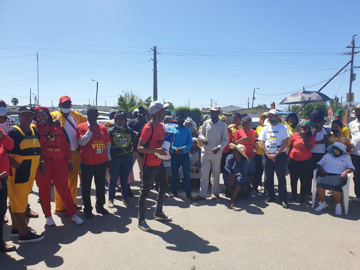 Chris Hani Red Brigades in Ward 5 and Ward 8 in the Elizabeth Nana Abrahams, led by SACP Central Committee Member, Comrade Buti Manamela 
#VoteANC #PutPeopleBeforeProfit