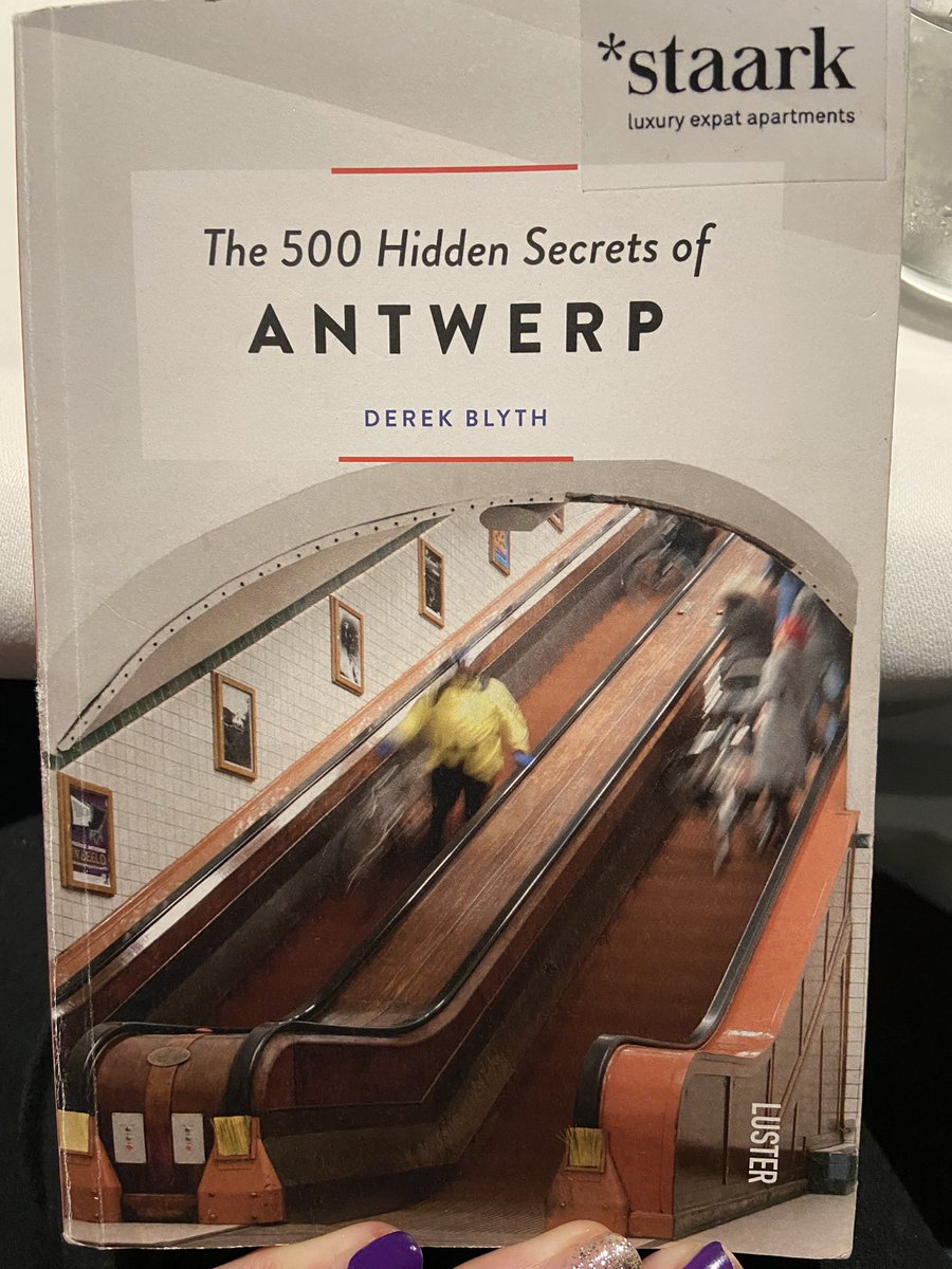 SusanHayes_'s tweet photo. Iโm going on a self-directed gastro tour of #Antwerp for the evening.
Itโs inspired by this โ500 Hidden Secretsโ book.
First stop is a friterie - in all the times Iโve been to #Belgium, Iโve never had #BelgianFrites!! https://t.co/wtKBv6YIyC
