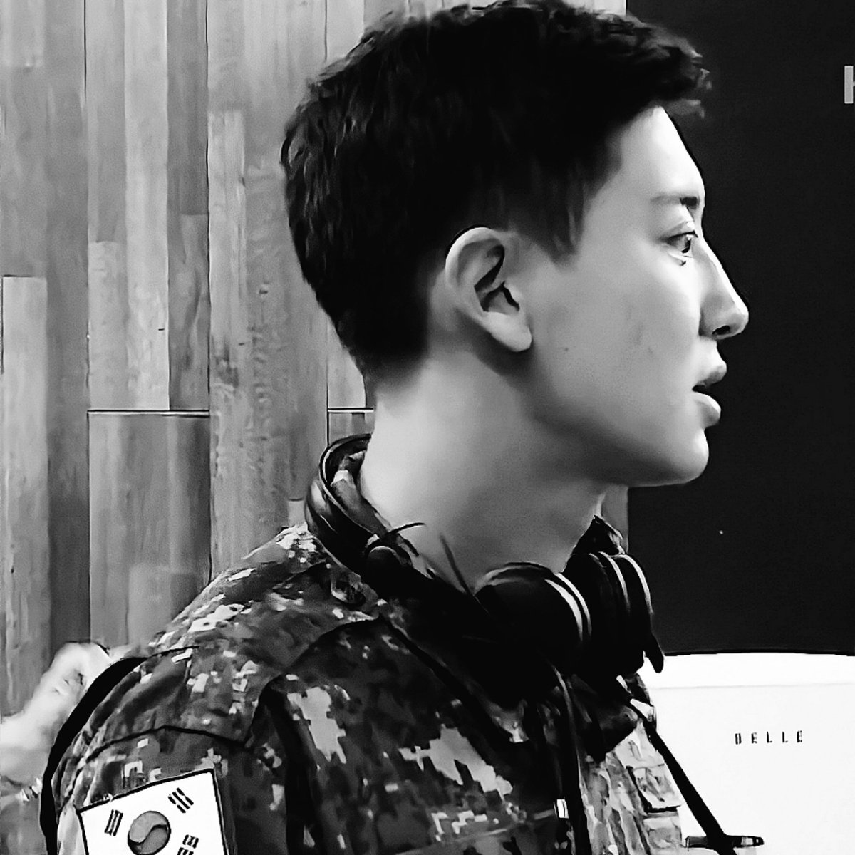 แอคคนหล่อ tweet media