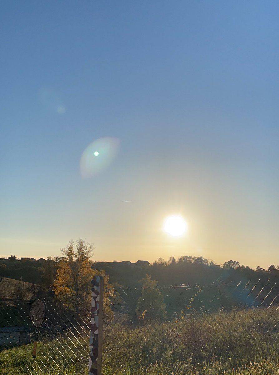 Weekends are happening 🧡 #lebregmoments