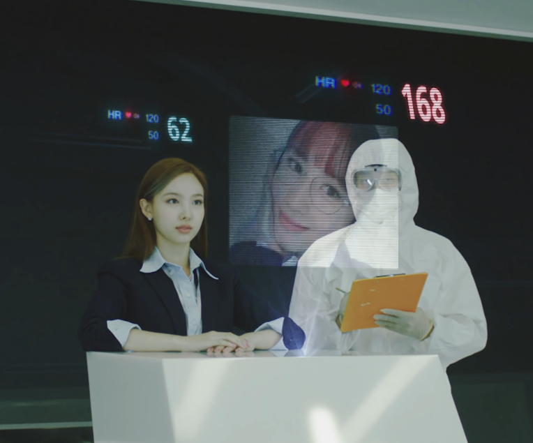 그래서 미나는 사나랑이고 나연이는 모모랑이겠다?