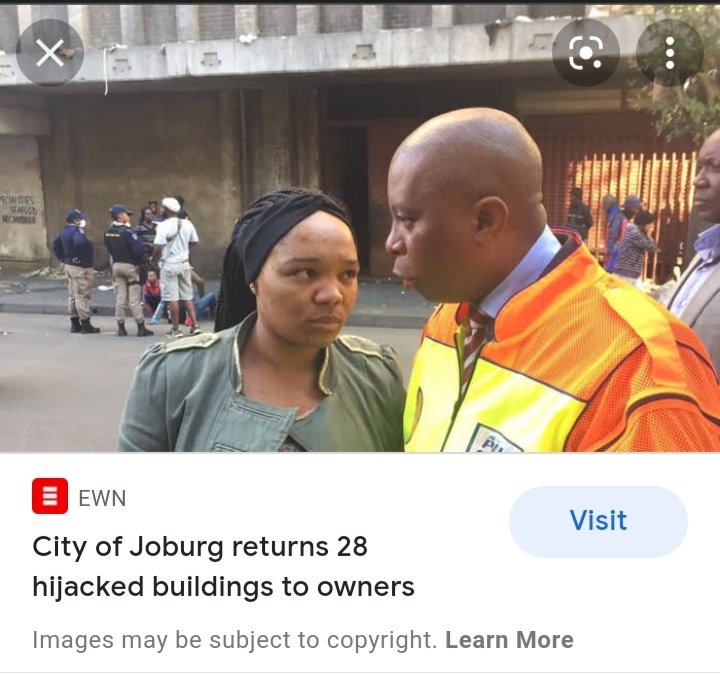 Jobe_016's tweet photo. Mashaba's office as Executive Mayor of Joburg was on streets with municipal staff serving residents #LetsFixJoburg #BringBackMashaba https://t.co/YSLzMRXHfE