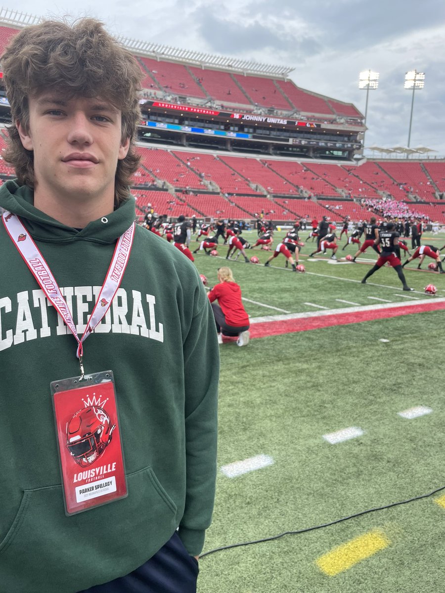 ParkerSpellacy's tweet photo. Great visit at @UofLFootball big dub for the cards. I appreciate the invite @coachstuholt @Fertitta_Gabe  @CathedralFBall  #GoCards https://t.co/hnhZakEE8L