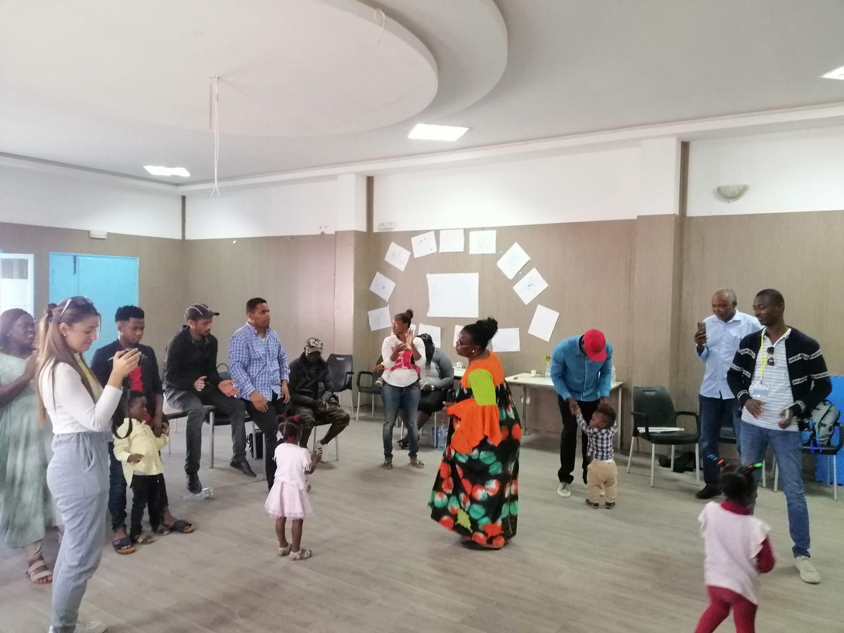 ALDAAFRICA01's tweet photo. Jour 2 du camp de cohésion sociale à #Médenine en collaboration avec la coalition des associations humanitaires 
#PISC2: Programme d'insertion socio-culturel des migrants en Tunisie. Projet de l' #ALDA soutenu par Terre d'Asile Tunisie - Maison du Droit et des Migrations. #Africa https://t.co/yFzGB4IrDj