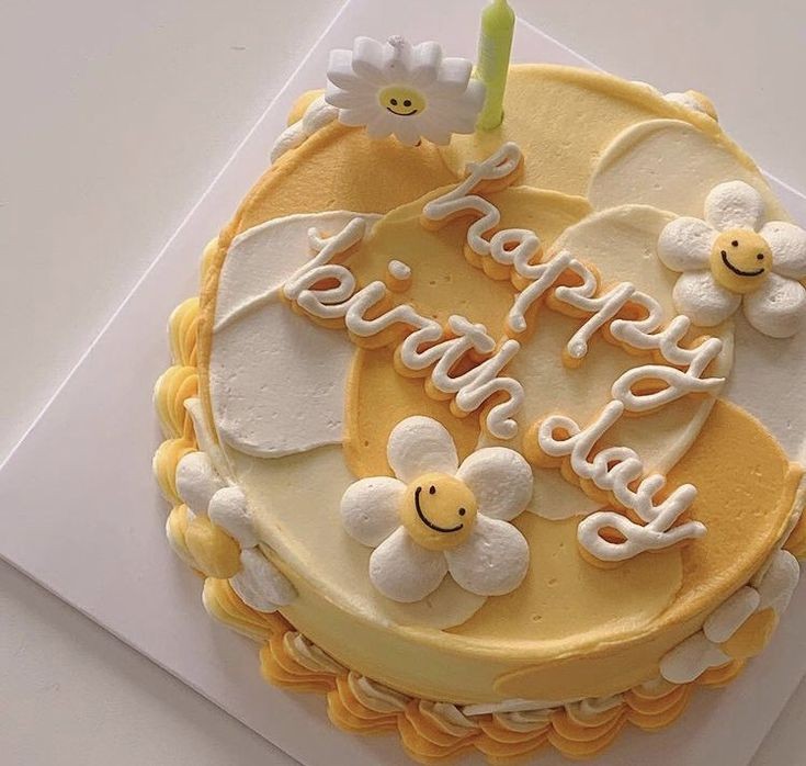 ⠀
⠀happy birthday mga lmh fcs ng buhay ko! sana mabuhay kayo ng matagal at masaya. take care always! enjoy your special day!
⠀