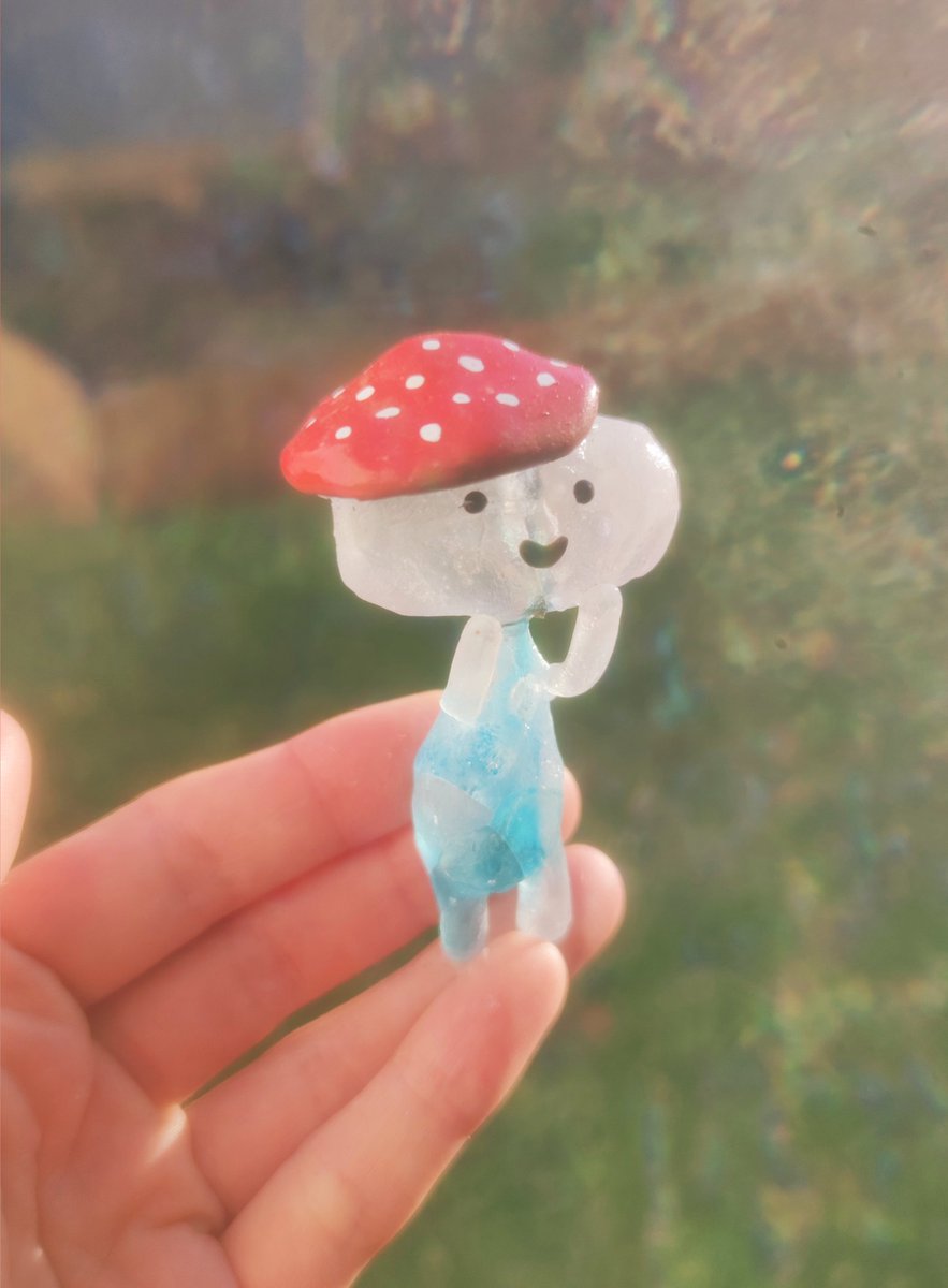 🍂 tirage au sort🍂

Le prototype imparfait du kodama chapo champi est à l'adoption, 

RT + Follow pour tenter votre chance.

Tirage au sort dimanche 31 Octobre à 12h 

urlr.me/mfLVJ