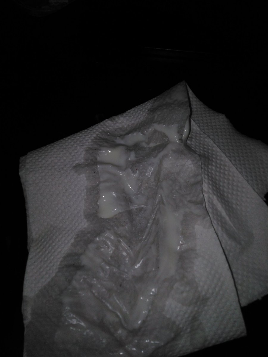 bitebite0819's tweet image. 哇靠宝贝今天又自己打射在卫生纸上了
棒棒硬硬的没人口好难受😫