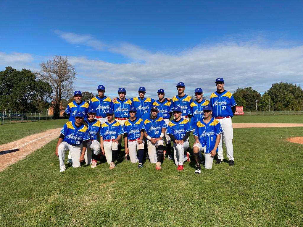 Muy contentos con ser los subcamepones de España en el cto.de España Sub21. Enorme trabajo de los jugadores de los clubes <a href="/cbmiralbueno/">Béisbol y Sofbol Miralbueno</a> y <a href="/HuescaClub/">club beisbol Huesca ⚾️</a>.
Gracias a los entrenadores y familias por hacer que todo sea más fácil. ENHORABUENA ARAGÓN!