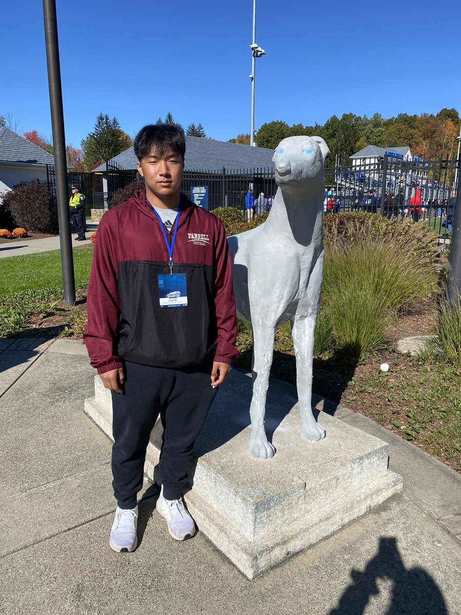 Thank you <a href="/AssumptionFB/">Assumption University Football</a> for having me for a game and a visit! A beautiful campus and a great game! <a href="/CoachWoody2/">Woody Blevins</a> <a href="/CoachMcKenzie17/">Andy McKenzie</a> <a href="/MsgrFarrellFB/">Monsignor Farrell Football</a> <a href="/tgarofalo76/">Anthony Garofalo</a>