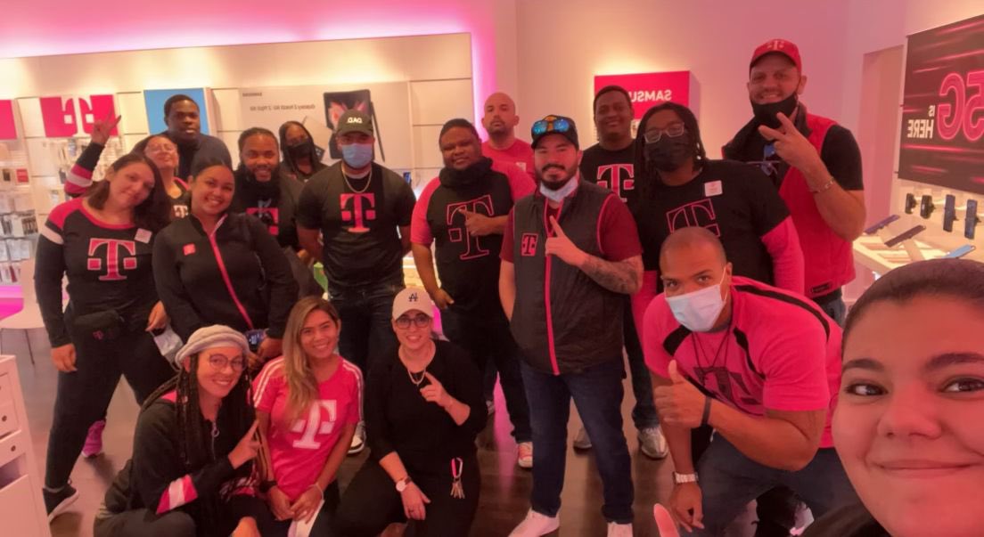 GREAT Sprint Forward meeting today! Team’s READY! Thank you <a href="/RubyCintron/">Ruby Cintron</a> you killed it 🤘🏻🔥<a href="/jgalindo85/">Janet</a>