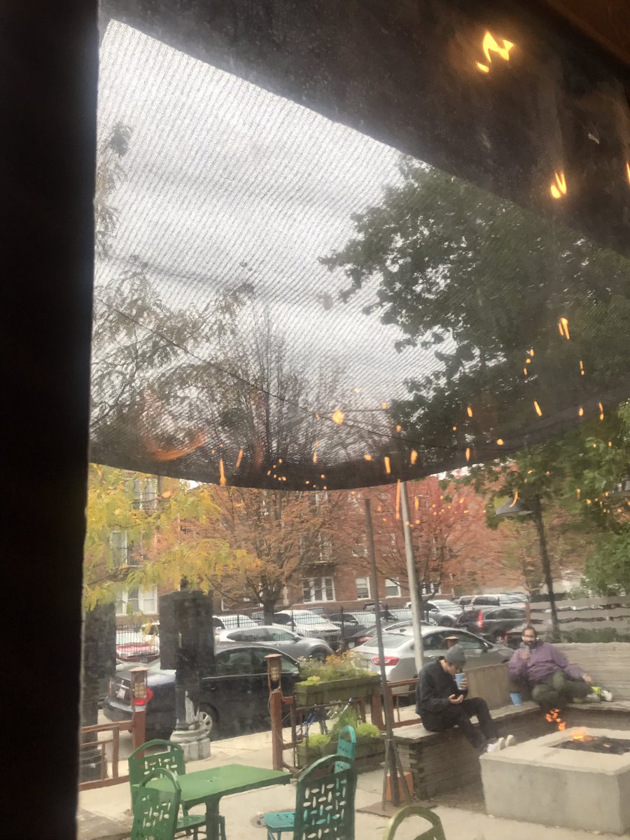 kgburke3's tweet photo. Could snow be coming?
#octoberlight https://t.co/BiV1OC14x0