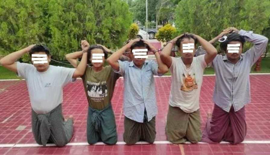 htetlin01's tweet photo. These photos showed the 16 unarmed civilians from Shwebo Tsp who were allegedly apprehended in handcuffs &amp; tortured by SAC on false charges of being PDF members. #WarCrimesOfJunta #Oct24Coup   #WhatsHappeningInMyanmar https://t.co/6CqpNFjRWe