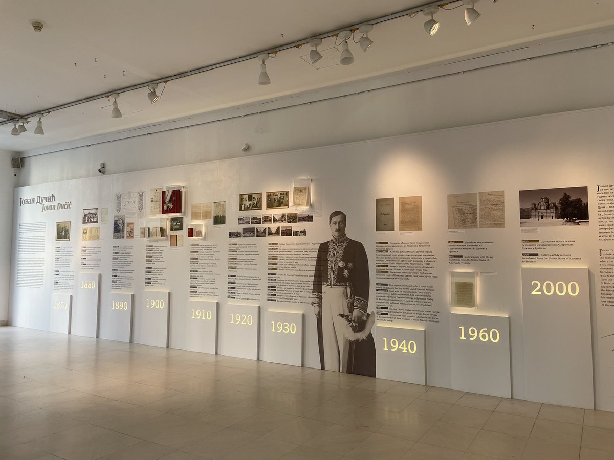 LjBoljanovic's tweet photo. Fantastična izložba o Jovanu Dučiću u Galeriji SANU! Za svaku preporuku. #ducic #SANU #trebinje https://t.co/lH6kZhv6sH