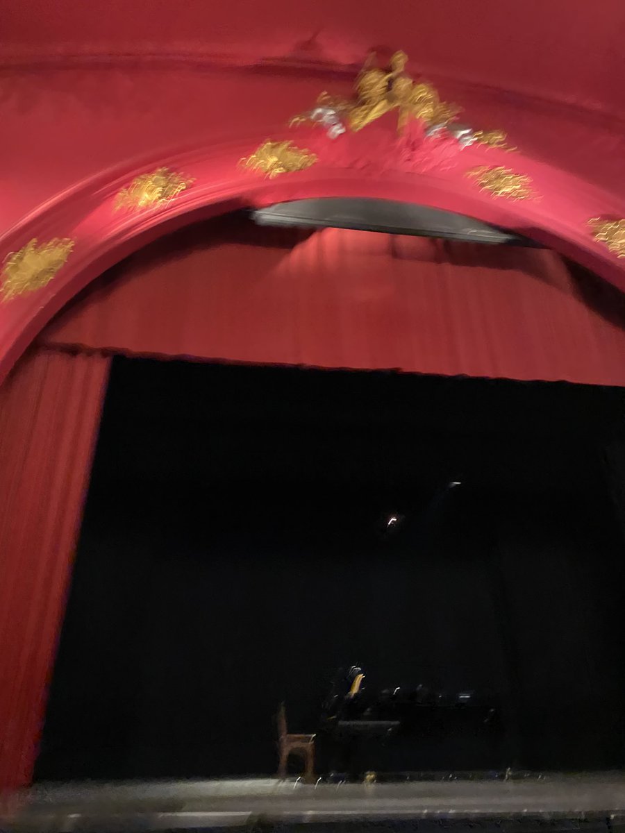 Marylenedott's tweet photo. C’est beau le Sébasto qui se remplie pr Vincent Dedienne innit @dgl_ninine @cc_ine @LudoFR @Postik ?
Bon UnSoir les amis ❤️
#VincentDedienne #unSoirDeGala #LilleBaby https://t.co/8o14ZG9Br9