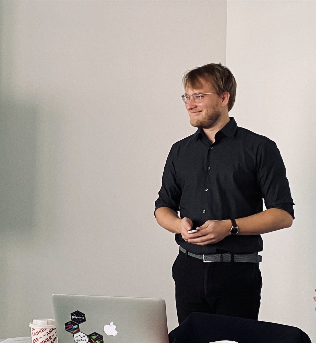 I successfully defended my #phd ⁦<a href="/ceu/">Central European University</a>⁩ this Friday (summa cum laude)👨‍🎓🥂🥳! I’m incredible grateful to my amazing committee ⁦<a href="/MikeEnergy/">Michael LaBelle</a>⁩ Michael Dorsch ⁦<a href="/MOrnetzeder/">Mandragula13</a>⁩ and to ⁦<a href="/F_Kern_IOEW/">Florian Kern</a>⁩ for being such a challenging and great opponent.🙏🙏What a weekend