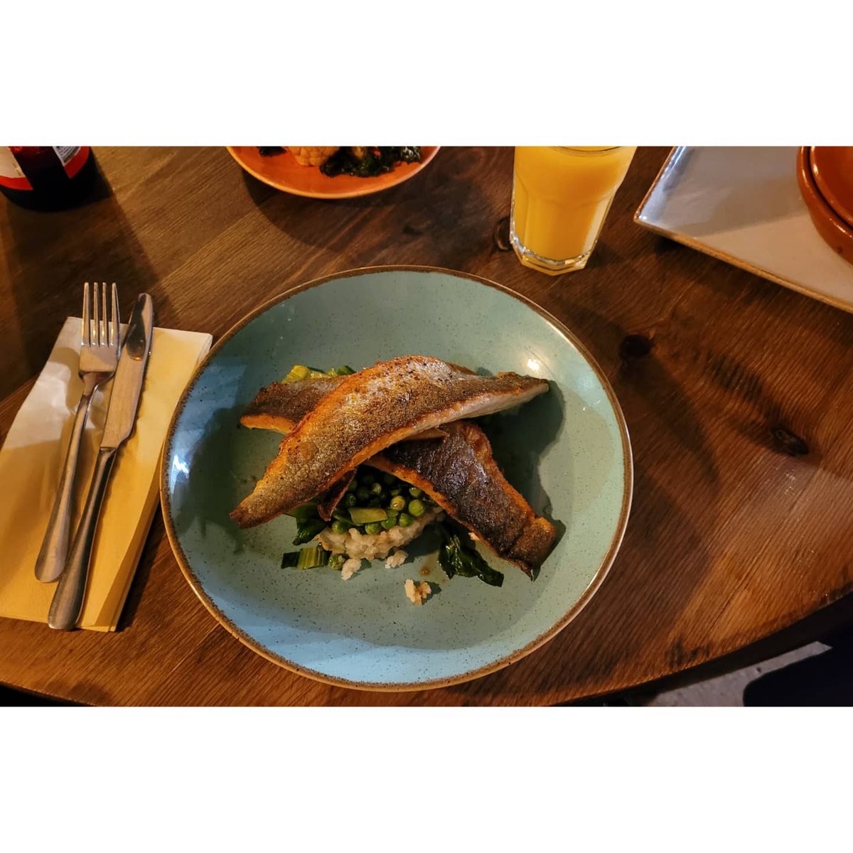 Juki_W's tweet photo. The Refinery &amp; The Philharmonic Dining Rooms 🍽🍺

https://t.co/6O8tj1eaJJ

#blog #blogger #fblog #fblogger #liverpool #liverpoolblog #liverpoolblogger #therefinery #therefineryliverpool #therefinerykitchenandbar #food #dinner #review #thephilharmonicdiningrooms #philharmonicpub https://t.co/OT5HRF1Lsc