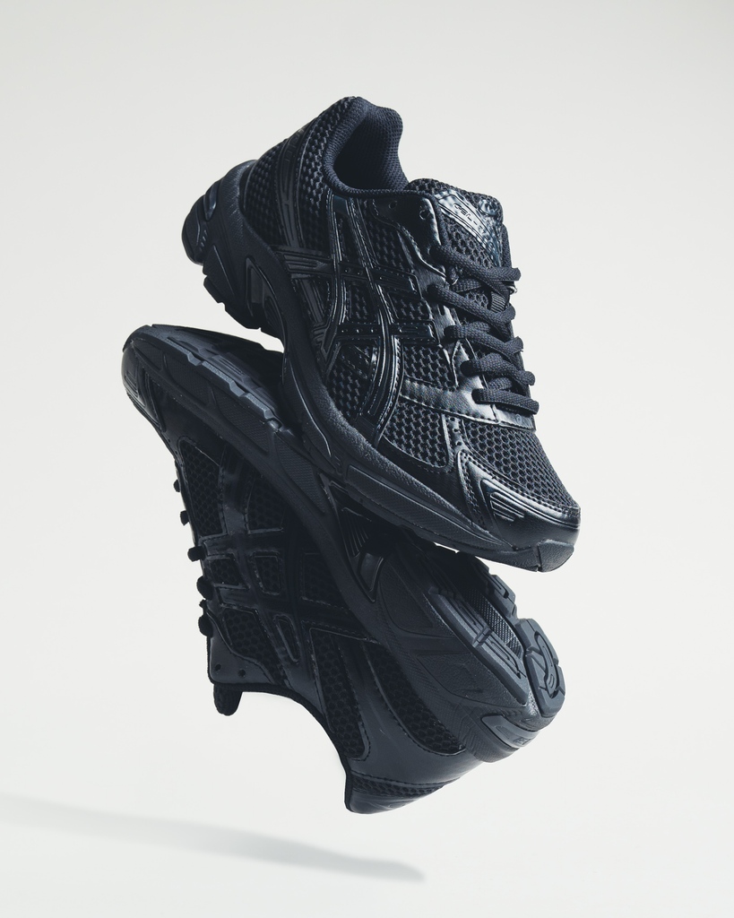 overkillshop's tweet photo. Black is beautiful, so is this Asics Gel-1130. Hit the Link and check them out!

Shop Link >> https://t.co/3tZnG6ISsN

#asics #asicsgel #geltechnology #overkillshop https://t.co/rBhgTQzjPa