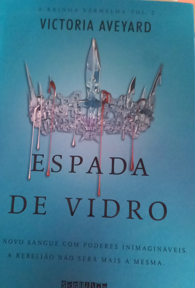 imnotisinhaa's tweet photo. Gente so o meu livro espada de vidro q é azul?AKDJSKDJSJSJDH tds q eu vejo sao prata https://t.co/SDvRDRwZs5