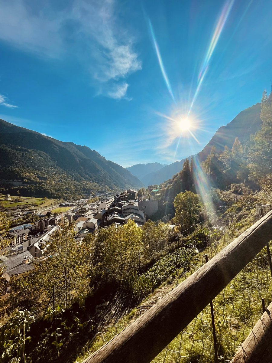 Andorra la Vella tweet media