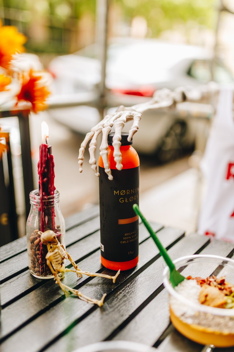 ONE WEEK TILL HALLOWEEN GALS &amp; GHOULS 🎃🎃🎃
​(keep yr eyes peeled for some extra spooky treats, tricks, and menu specials on Halloween Day -- costumes heavily encouraged 🧛‍♂️) raleighraw.com/cafe-ordering