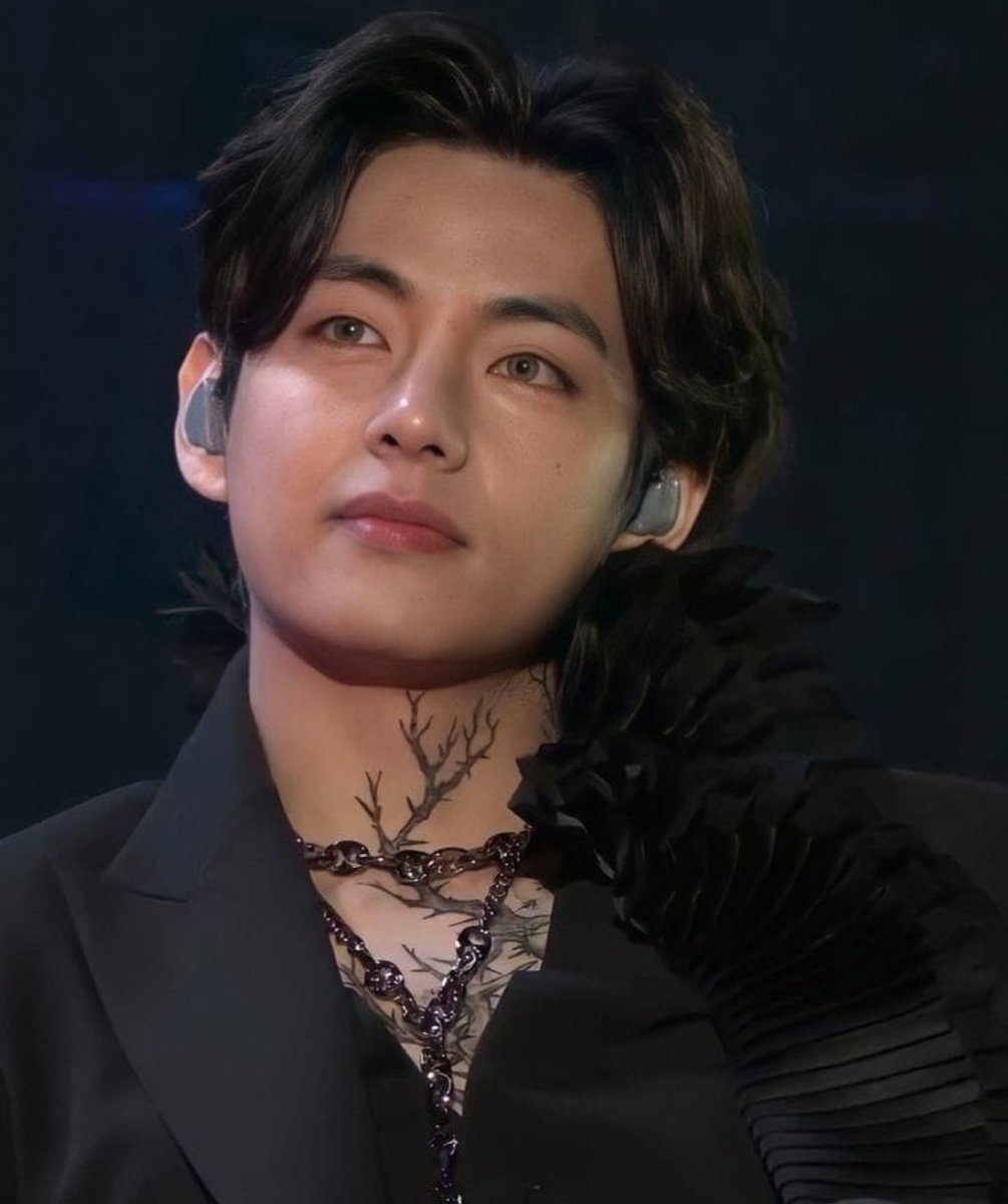 BlackARMYIntnl's tweet photo. YOU DID WELL TAEHYUNG
You're our lovely 4D Alien
Please get well soon ( I'm getting over a cold too🥺🤧)
Please don't underestimate yourself, because you were and are a phenomenal performer~!! Hwaiting!💜💜💜 https://t.co/xuz4mHXHZj