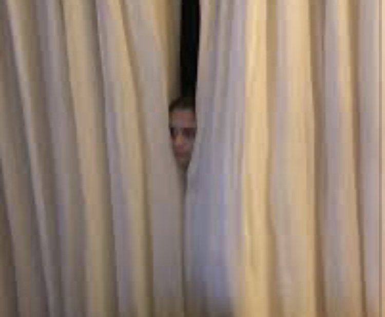 Man u fans watching liverpool fc destroy them