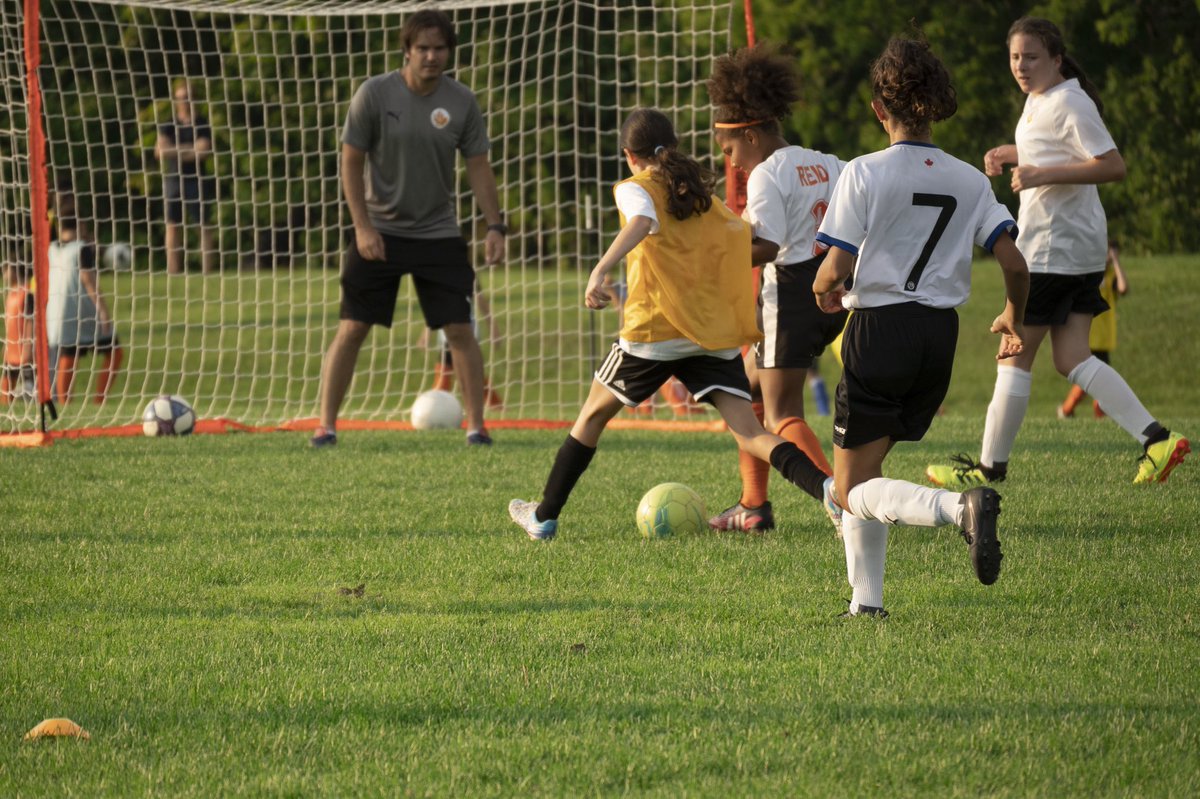 forcesoccer_'s tweet photo. Tryouts begin tomorrow for girls 2005/2006 team with Coach @CaseyDowney10 and we can’t wait! Have you signed up yet?? Head to the link in bio to fill out the registration form! See you there! @OntarioIsSoccer @OWSL_Account https://t.co/lYmzszEE8M