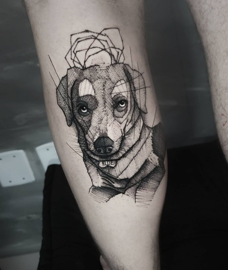 Tattoaria's tweet photo. Oi, eu sou a Kloe 🐶😍 Trabalho do tatuador @brunnokira_art que rolou por aqu... https://t.co/mhH2B9TQgQ https://t.co/Xjz28v7gHB