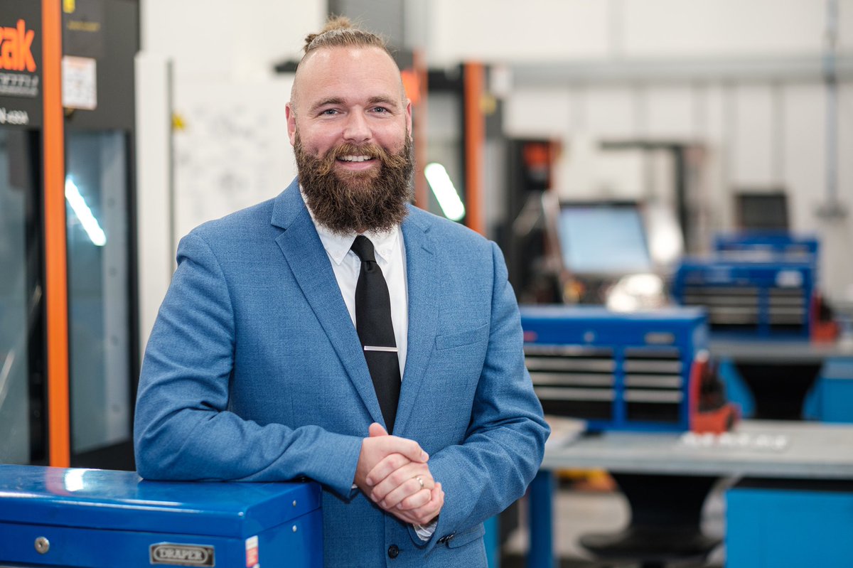 MADECymru's tweet photo. ๐ค A digital transformation must start from a problem
Read article by @DarylJohnPowell - award-winning #leanmanufacturing author and professor of practice at @UWTSD
#EUfundscymu #welshmanufacturing
๐ https://t.co/EeL4KKGjnX https://t.co/7lSHsM17jE