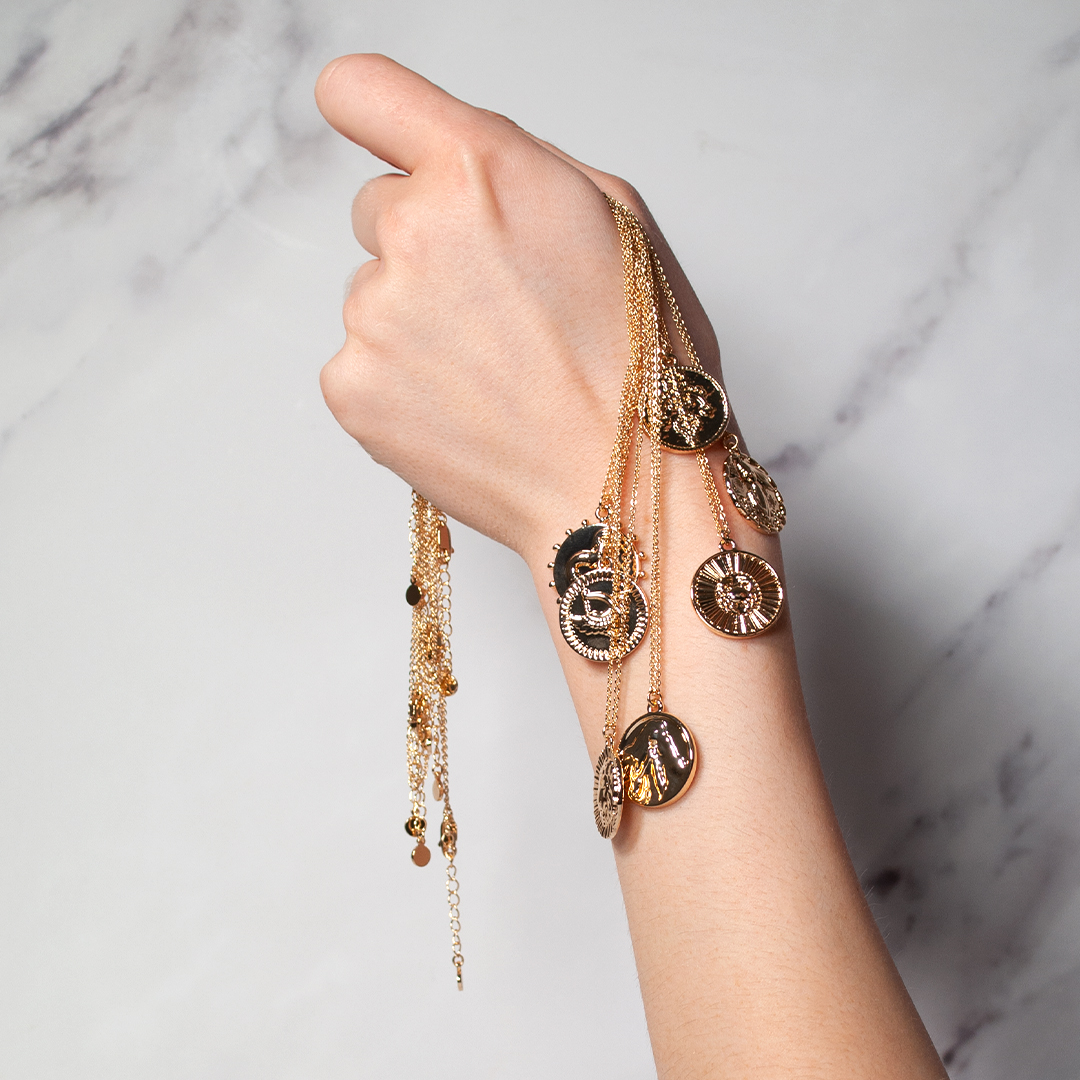 majiquelondon's tweet photo. Zodiac Necklaces are available from the link in our bio!
โWhat's your zodiac sign? ๐
โ๐TFN-22241
โ
โโโโ#jewelleryvendor#jewelleryvendoruk #jewellery#jewellerydesign #jewellerylovers #goldjewellery #accessorise #styleuk #fashion #streetstyle #giftsforher https://t.co/wYsiFVCjOm
