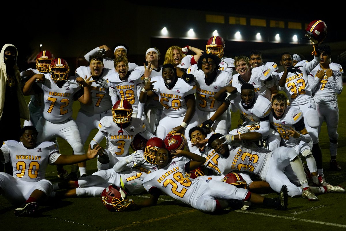 BHS ATHLETICS (@bhsjacketsports) on Twitter photo When you score 36 unanswered 2nd half points to win by 20. <a href="/HsBerkeley/">BerkeleyJacketsFootball</a> <a href="/BhsFans/">BHS Jacket Fans</a> When you score 36 unanswered 2nd half points to win by 20. <a href="/HsBerkeley/">BerkeleyJacketsFootball</a> <a href="/BhsFans/">BHS Jacket Fans</a>