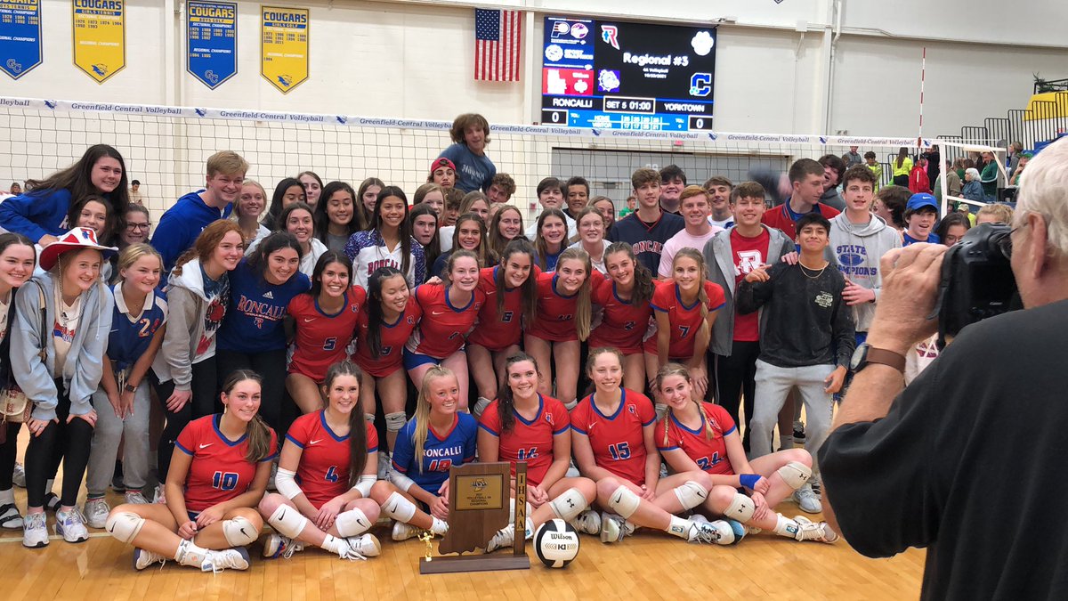 Roncalli_vball's tweet photo. What a day we had yesterday!! Taking down #6 and #1👊🏼 Grit, heart and mental toughness. We regroup, prepare, recharge because we have more battles to win. #wevegotgoals #igyb #semistate @RoncalliRowdies https://t.co/b4qL3yCRAg