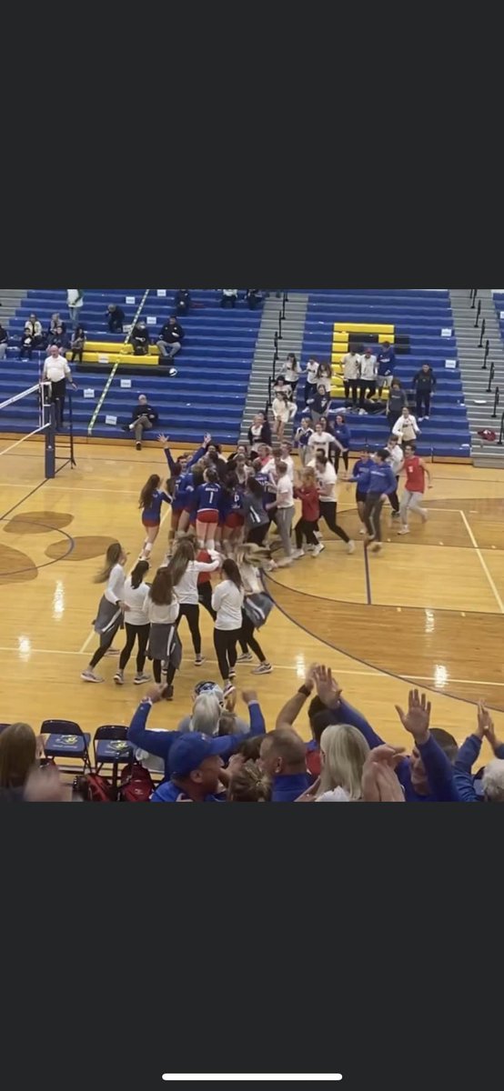 Roncalli_vball's tweet photo. What a day we had yesterday!! Taking down #6 and #1👊🏼 Grit, heart and mental toughness. We regroup, prepare, recharge because we have more battles to win. #wevegotgoals #igyb #semistate @RoncalliRowdies https://t.co/b4qL3yCRAg
