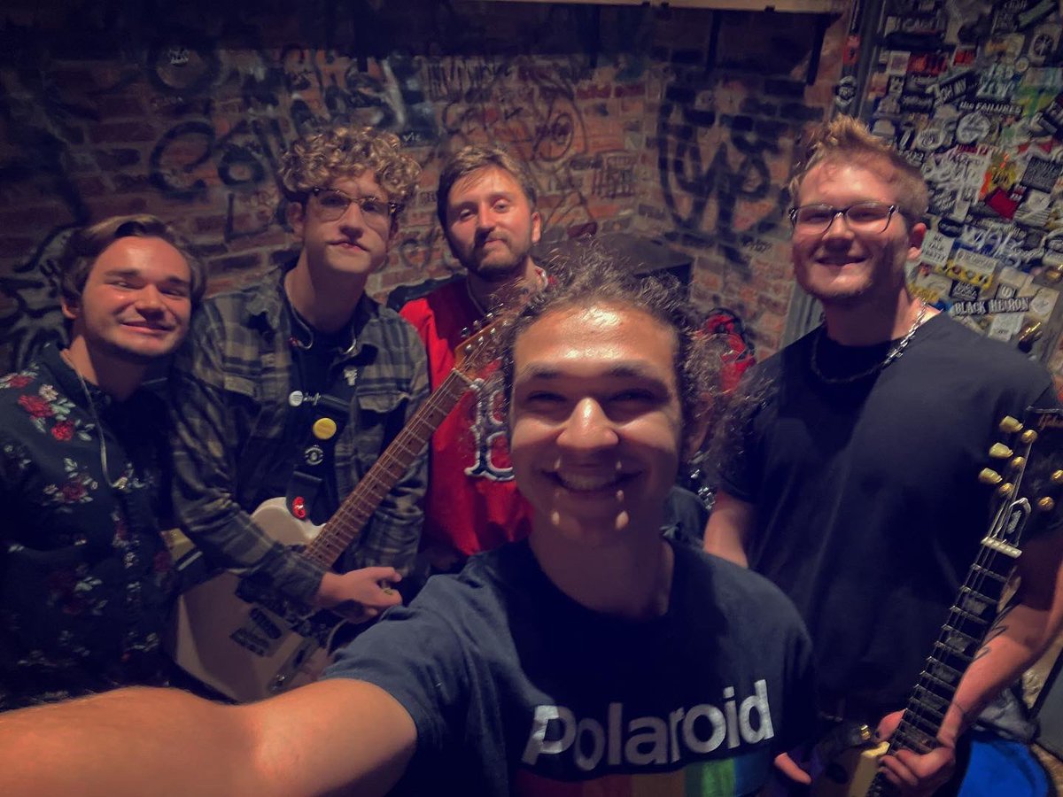 UnknownNbrs's tweet photo. Thank you so much to everyone who had a hand in making the show happen on Friday and for everyone who came out to see us!  We love you 🖤 

A HUGE thanks to @AudiotreeShows @natedorough @upallhoursmi @WeeknightMotion @YRYJL and @sanctuarydet 👏 Hope to see all of you again soon! https://t.co/FGnrvZHeLu