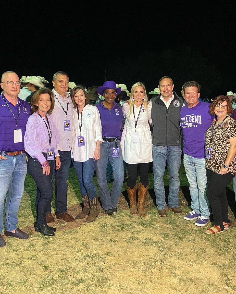 TarletonPrez's tweet photo. I want to thank Texan Nation for making #HOCO21 @TarletonState so memorable. A record number of Texans returned home to celebrate all things Tarleton! 💜🔥🥞🐥🎺🏈 #tradition #TarletonHomecoming #BleedPurple #RollTexans https://t.co/q9taCJgYDi