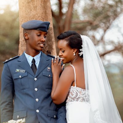 SoniaUwacu's tweet photo. #NewProfilePic https://t.co/YR98IqZOiD